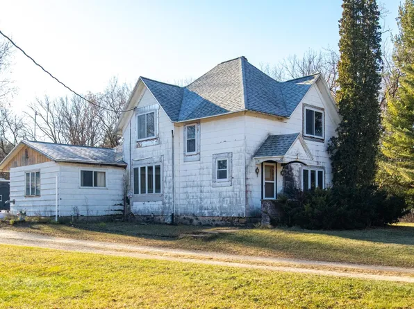 W8335 County Road Mm, Hortonville, WI 54944