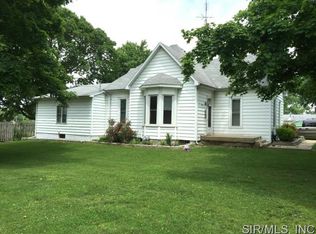 303 N Richmond St, Fillmore, IL 62032