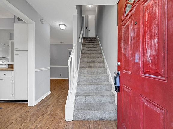 3rd image of 1709 Grays Inn Rd