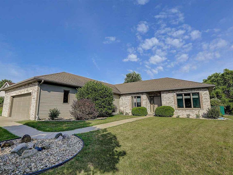 1st image of 6604 Meredith Way