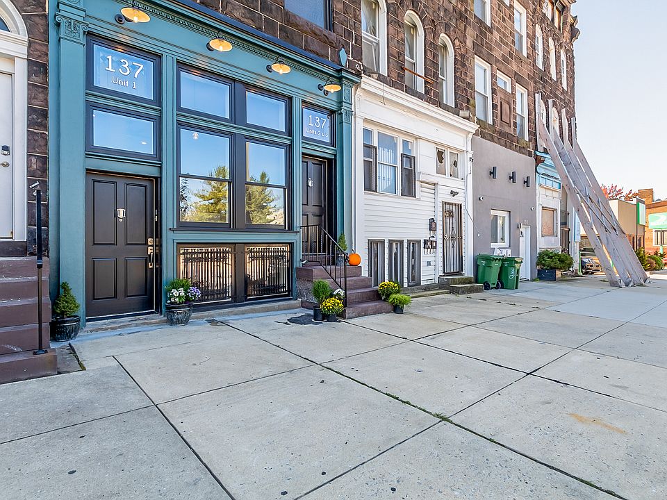 1st image of 137 E North Ave #2