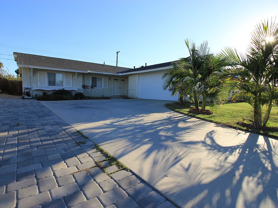 2-car garage & large driveway