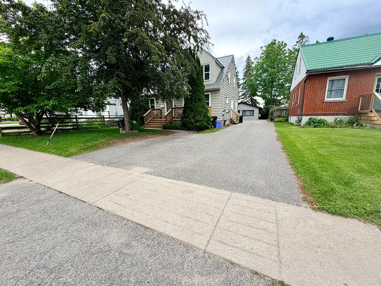 45 Campbell Ave — Photo 1