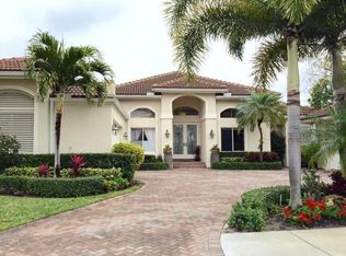 30 Saint James Dr, Palm Beach Gardens, FL 33418