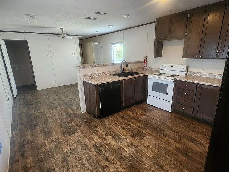 340 Live Oak Rd #5 — Photo 15