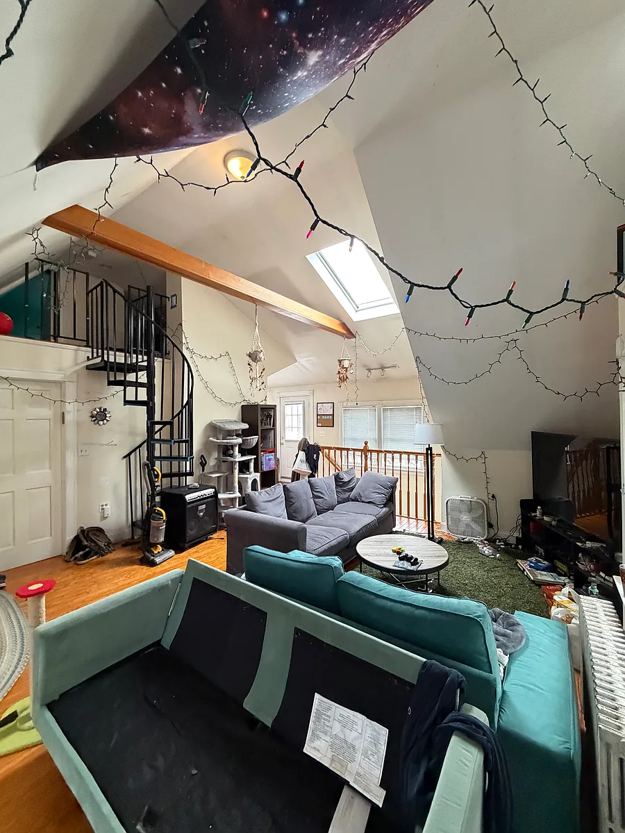 Building Photo - 62 Ridgemont St #2