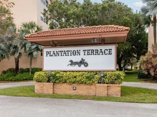 6751 Cypress Road #308, Plantation, FL 33317