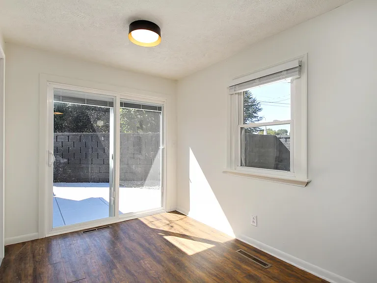 2751 S Wallis Smith Blvd — Photo 21