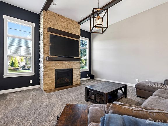 5th image of 7425 Stoneham Cir