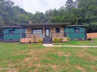 9815 E Brainerd Rd, Ooltewah, TN 37363