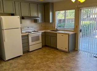20285 Vista Ct, Cupertino, CA 95014