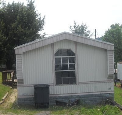 1st image of 359 Barnett Dr