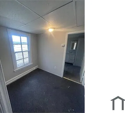 3 bed, 900 sqft, $1,375 — Photo 3