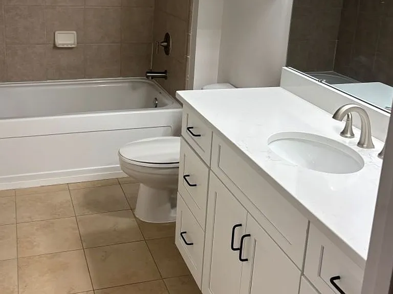 2020 5th Ave S #139 — Photo 6