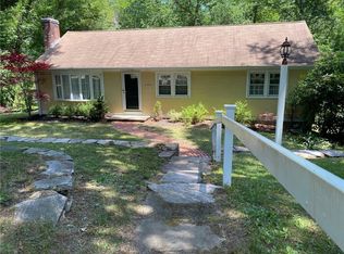 645 Cedar Ave, East Greenwich, RI 02818