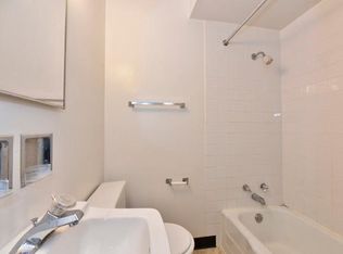 12526 41st Ave, Pleasant Prairie, WI 53158