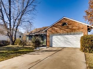 11527 E Highline Pl, Aurora, CO 80010