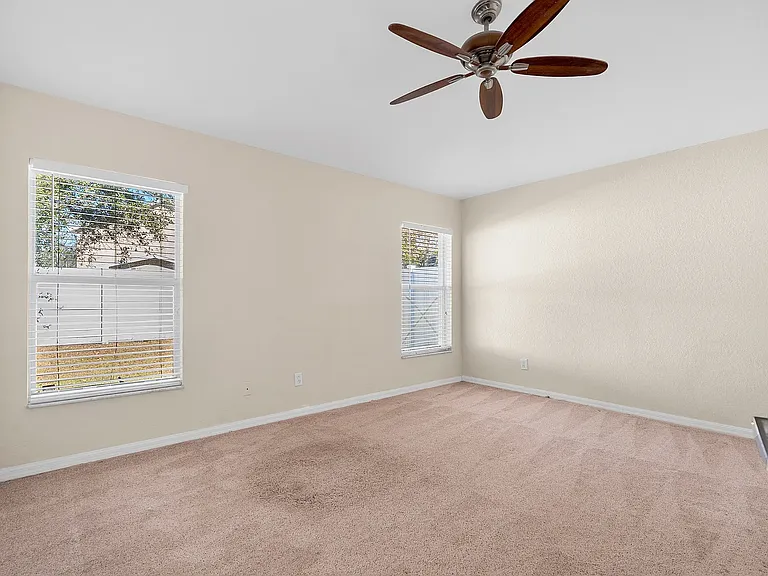11806 Whisper Creek Dr — Photo 22