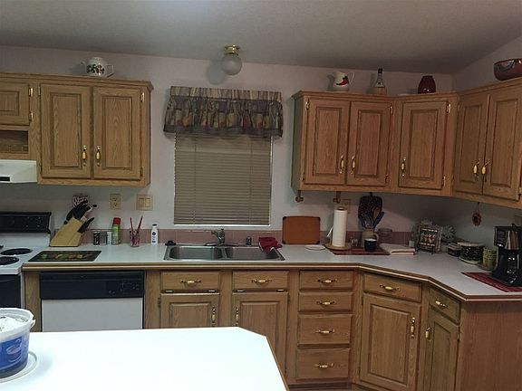 3rd image of 13670 E 50th Dr