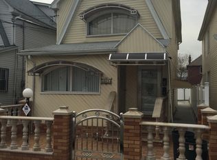 10534 172nd St, Jamaica, NY 11433