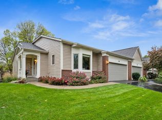 1461 Summit Shores Dr, Burnsville, MN 55306