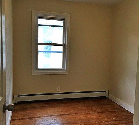 5th image of 30 Warwick St