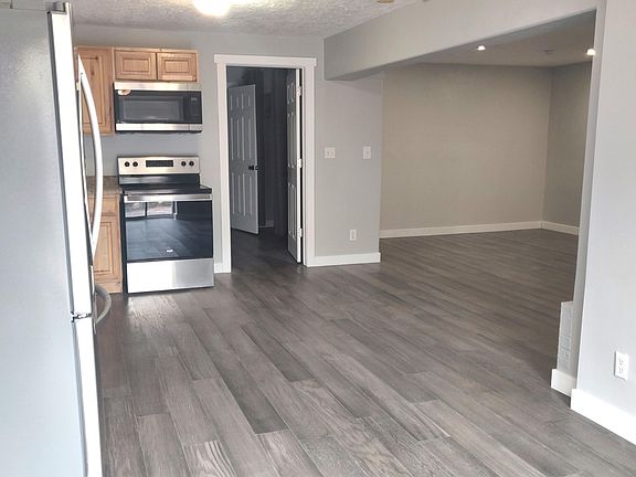 2nd image of 15063 S Rose Creek Ln #1