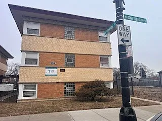 2254 W Garfield Blvd #1R — Photo 13