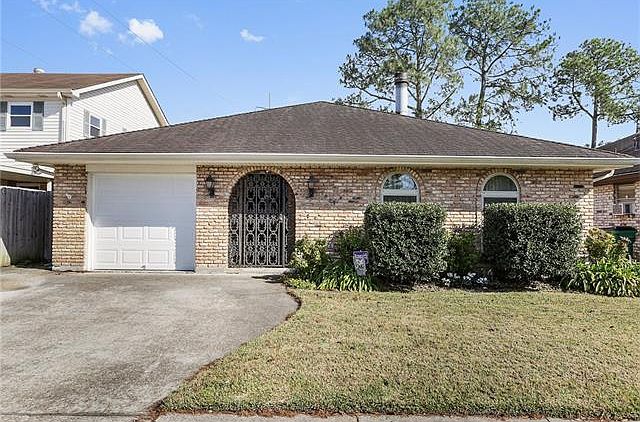 1st image of 2037 N Turnbull Dr
