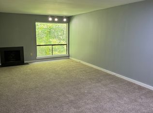 10386 Iron Mill Rd, North Chesterfield, VA 23235