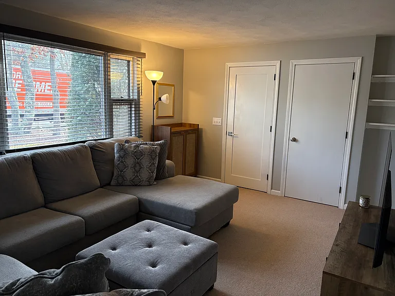500 Dry Bridge Rd #1 — Photo 5
