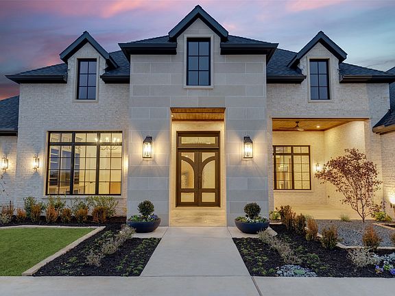 3rd image of 3516 Fairway Dr