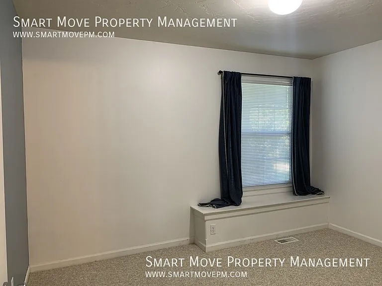 2321 E Mugo St — Photo 26
