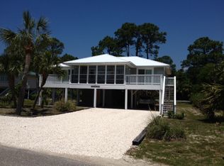 657 Gulf Pines Dr, Port Saint Joe, FL 32456