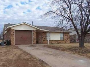 1215 SW Bishop Rd, Lawton, OK 73501