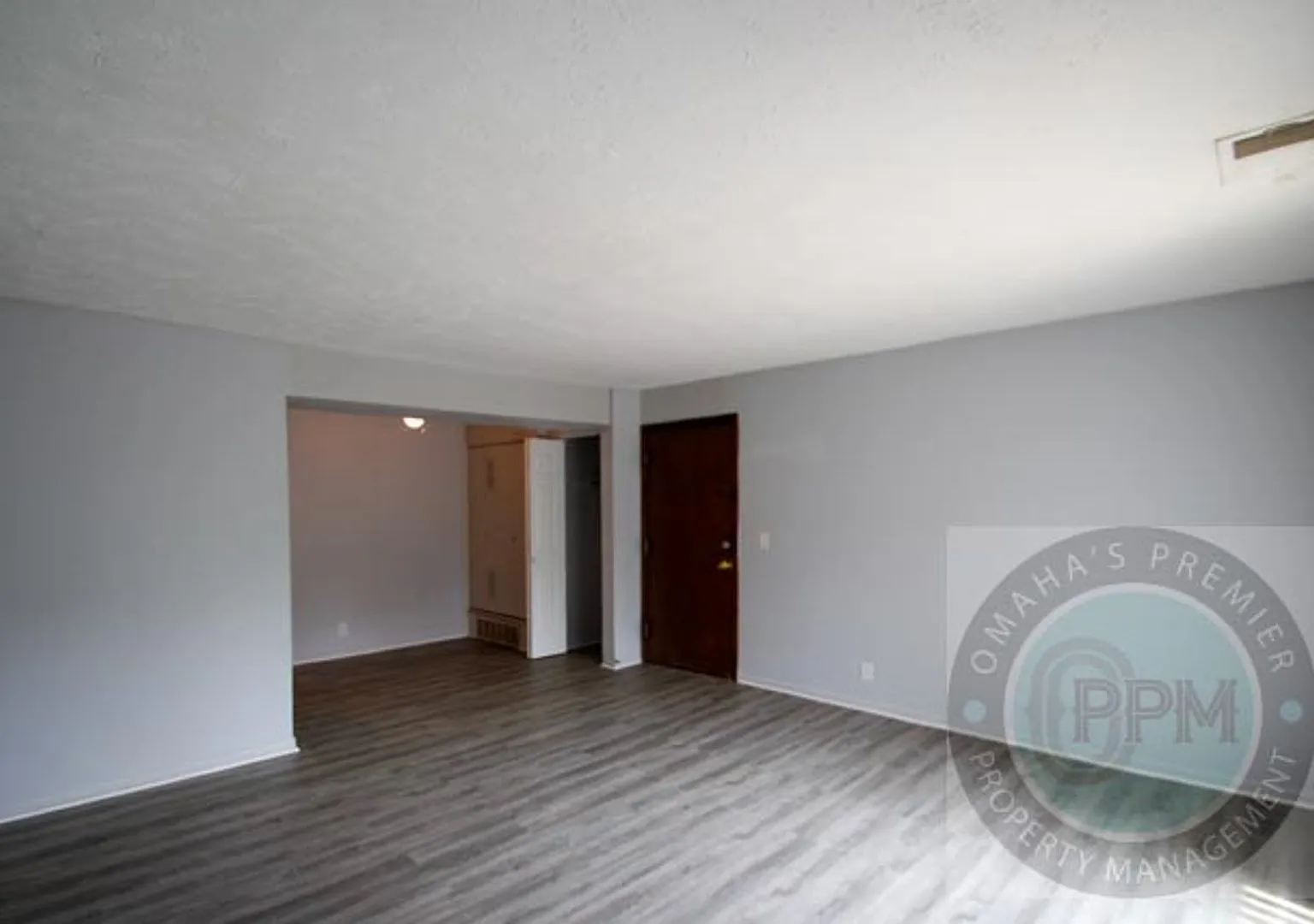 Benson Garden Apartments — Photo 3