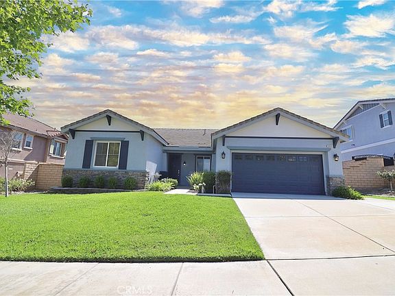 3rd image of 4964 Thornberry Way