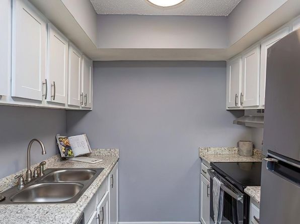 The Cove at State Street | 417 E State St, Baton Rouge, LA