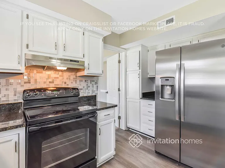 5428 Dowgate Dr — Photo 11