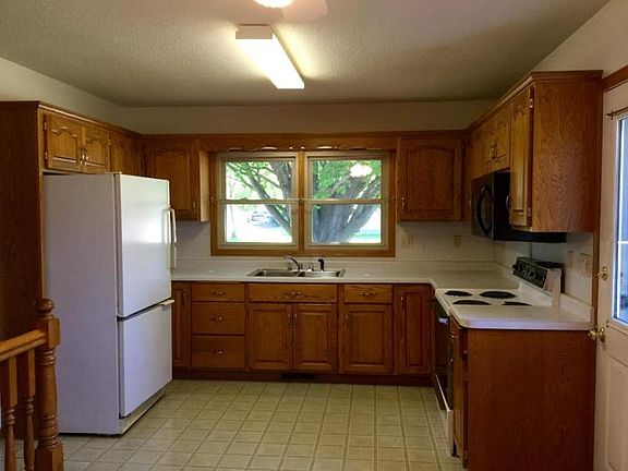 2nd image of 1001 38th Ave N