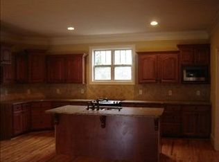 202 Bell Rd, Greenville, SC 29607