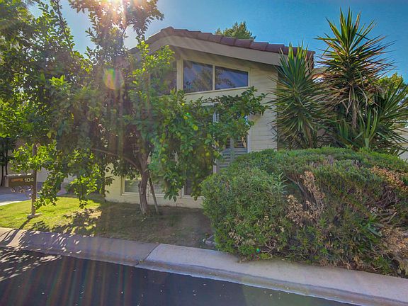 3rd image of 104 E San Miguel Ave