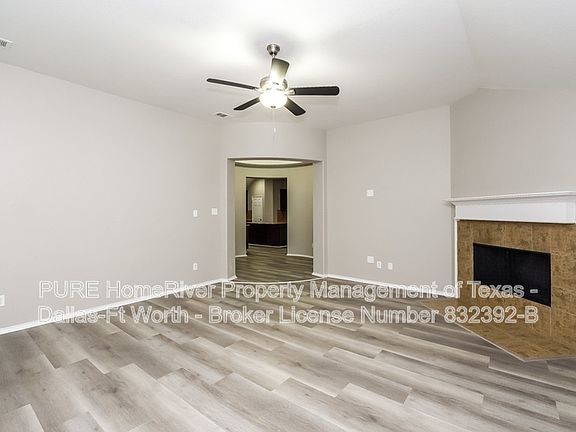 3rd image of 1520 Birds Eye Rd