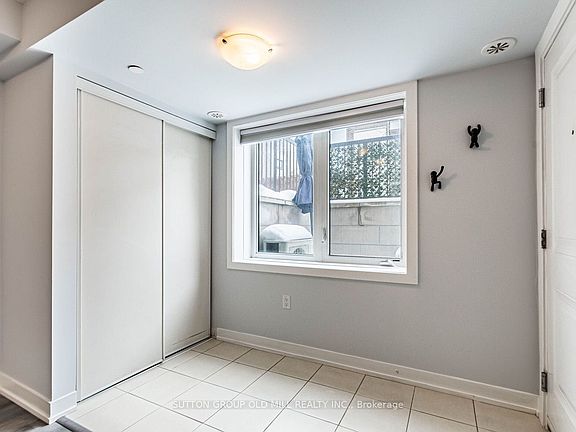 4th image of 6 Drummond St #301