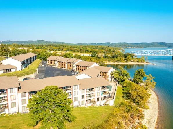 11863 State Highway 13 #312, Kimberling City, MO 65686