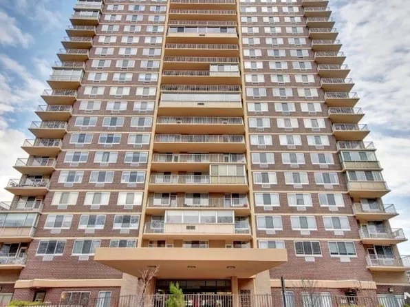 2150 Center Ave APT 6F, Fort Lee, NJ 07024