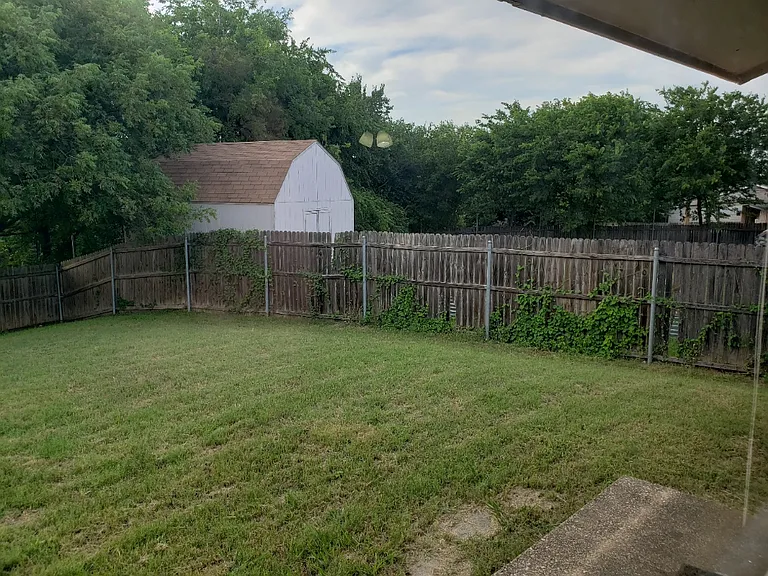 9952 Runnymeade Pl — Photo 3