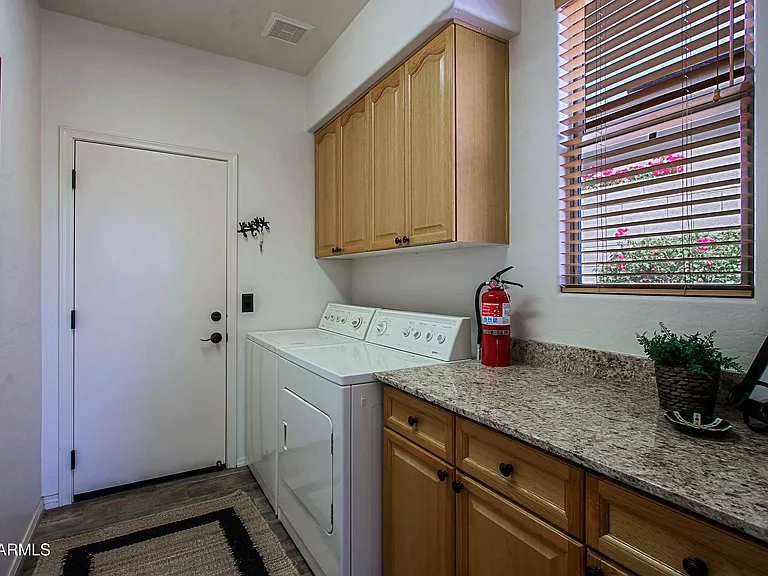 6879 E Amber Sun Dr — Photo 32