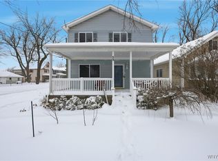 59 W Drullard Ave, Lancaster, NY 14086