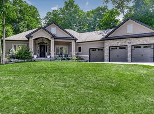 25 Heron Blvd, Springwater, ON L9X0J1